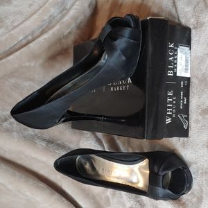 4" WHBM Shoes